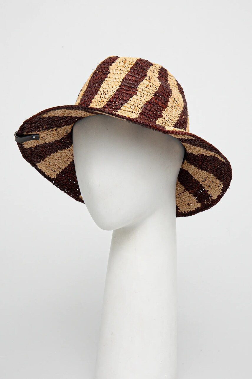 Шляпа Weekend Max Mara цвет бежевый хлопковая 2515571015600 Шляпа Weekend Max Mara цвет бежевый хлопковая 2515571015600
