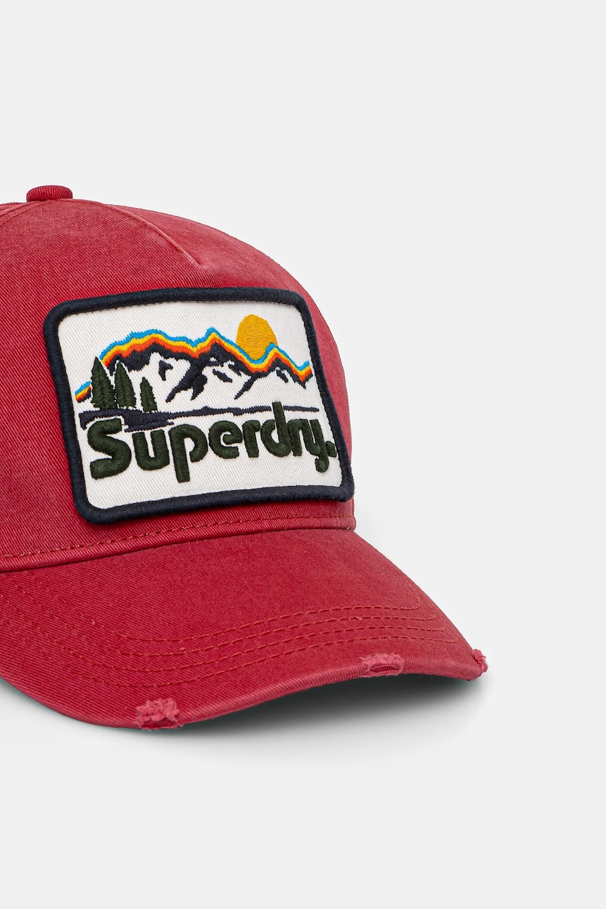 Джинсовая кепка Superdry цвет красный с аппликацией W9010177A-C2G Джинсовая кепка Superdry цвет красный с аппликацией W9010177A-C2G