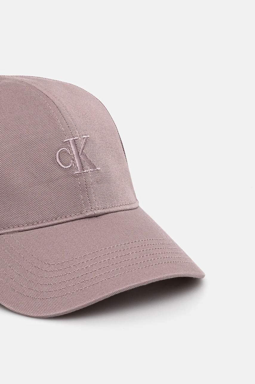 Хлопковая кепка Calvin Klein Jeans цвет фиолетовый с принтом LV04K5024G Хлопковая кепка Calvin Klein Jeans цвет фиолетовый с принтом LV04K5024G