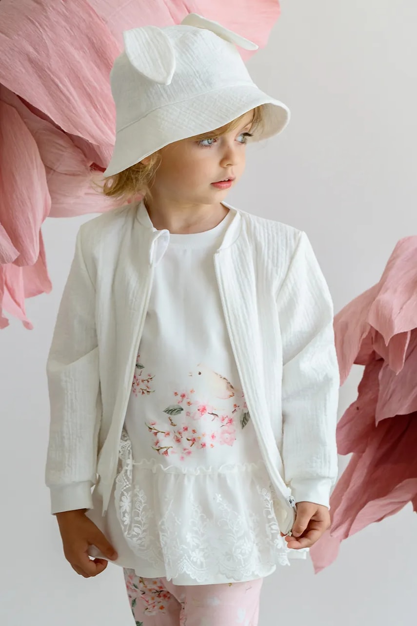 

Детска капела Jamiks COSTA в бежово JLH132, Бял