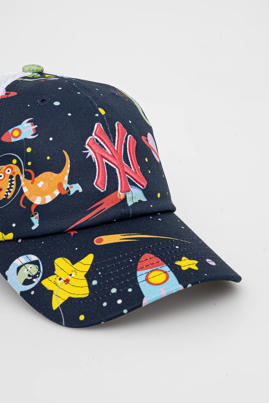 Кепка 47 brand MLB New York Yankees цвет синий с аппликацией B-SDINO17GWS-NY-KIDS Кепка 47 brand MLB New York Yankees цвет синий с аппликацией B-SDINO17GWS-NY-KIDS