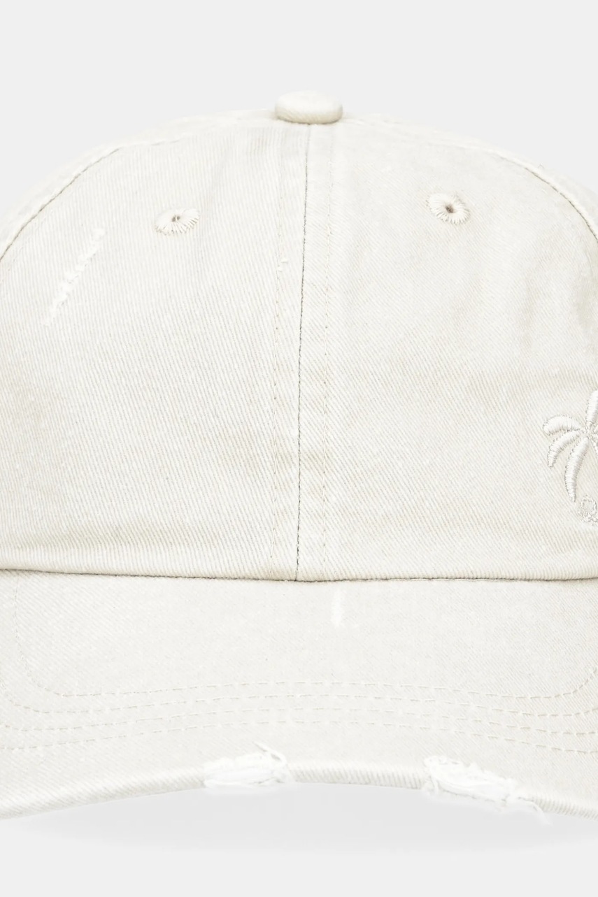 Детская хлопковая кепка United Colors of Benetton цвет бежевый с аппликацией 60YUCA02K Детская хлопковая кепка United Colors of Benetton цвет бежевый с аппликацией 60YUCA02K