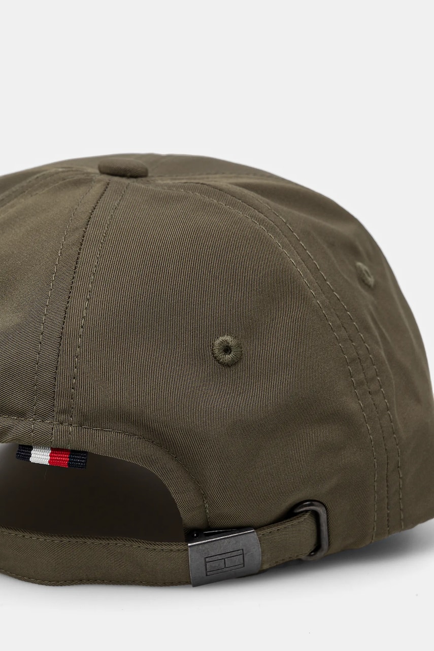 Кепка Tommy Hilfiger цвет зелёный однотонная AM0AM13336 Кепка Tommy Hilfiger цвет зелёный однотонная AM0AM13336