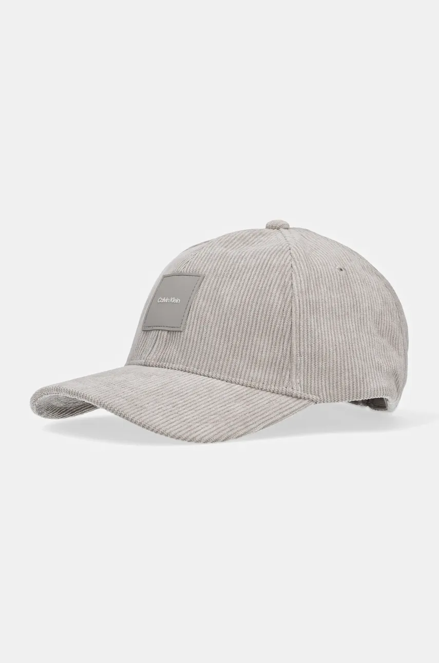 

Джинсова шапка с козирка Calvin Klein в сиво с апликация K50K512612, Сив