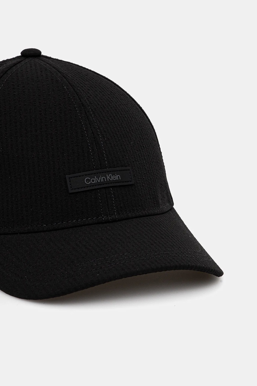Кепка Calvin Klein мужская цвет чёрный с аппликацией K50K512974 Кепка Calvin Klein мужская цвет чёрный с аппликацией K50K512974