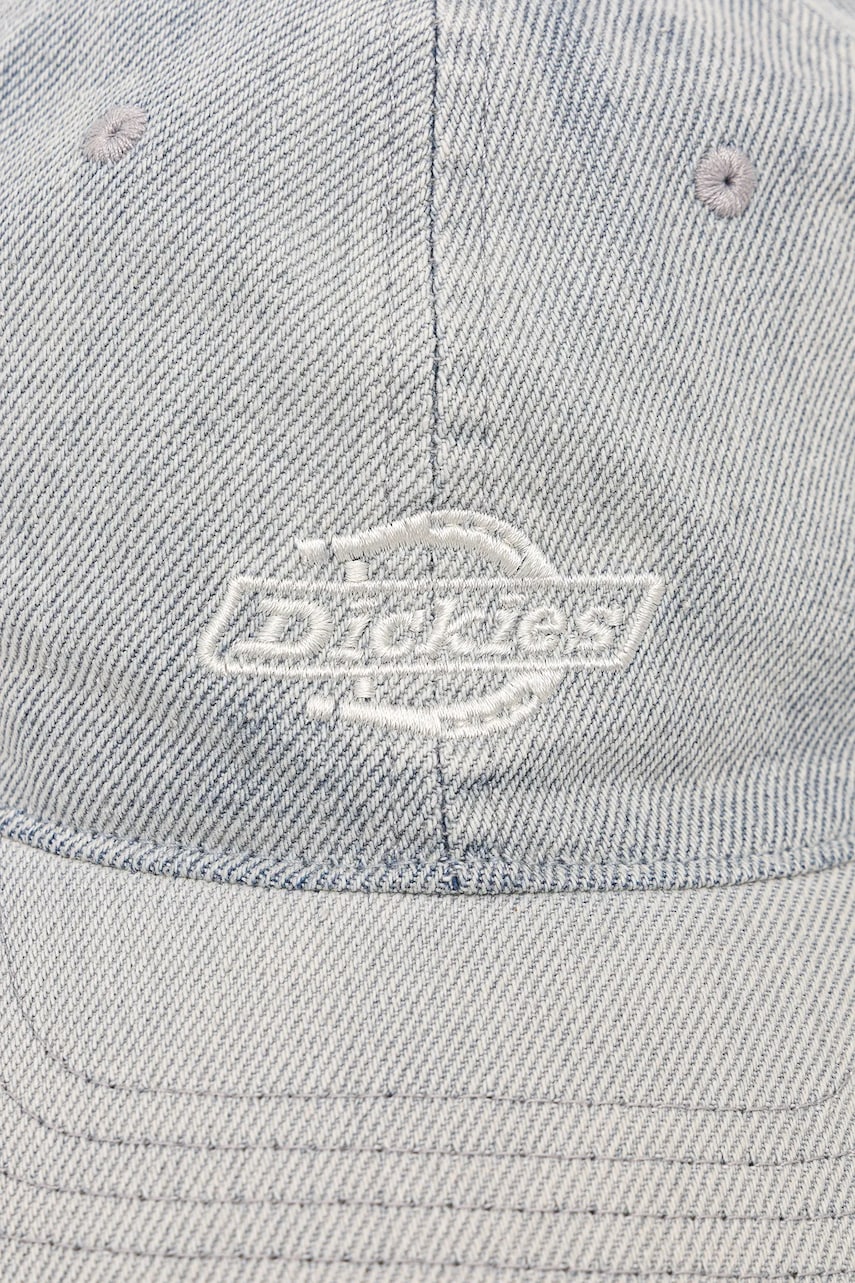Джинсовая кепка Dickies с аппликацией DK0A867HC151 Джинсовая кепка Dickies с аппликацией DK0A867HC151