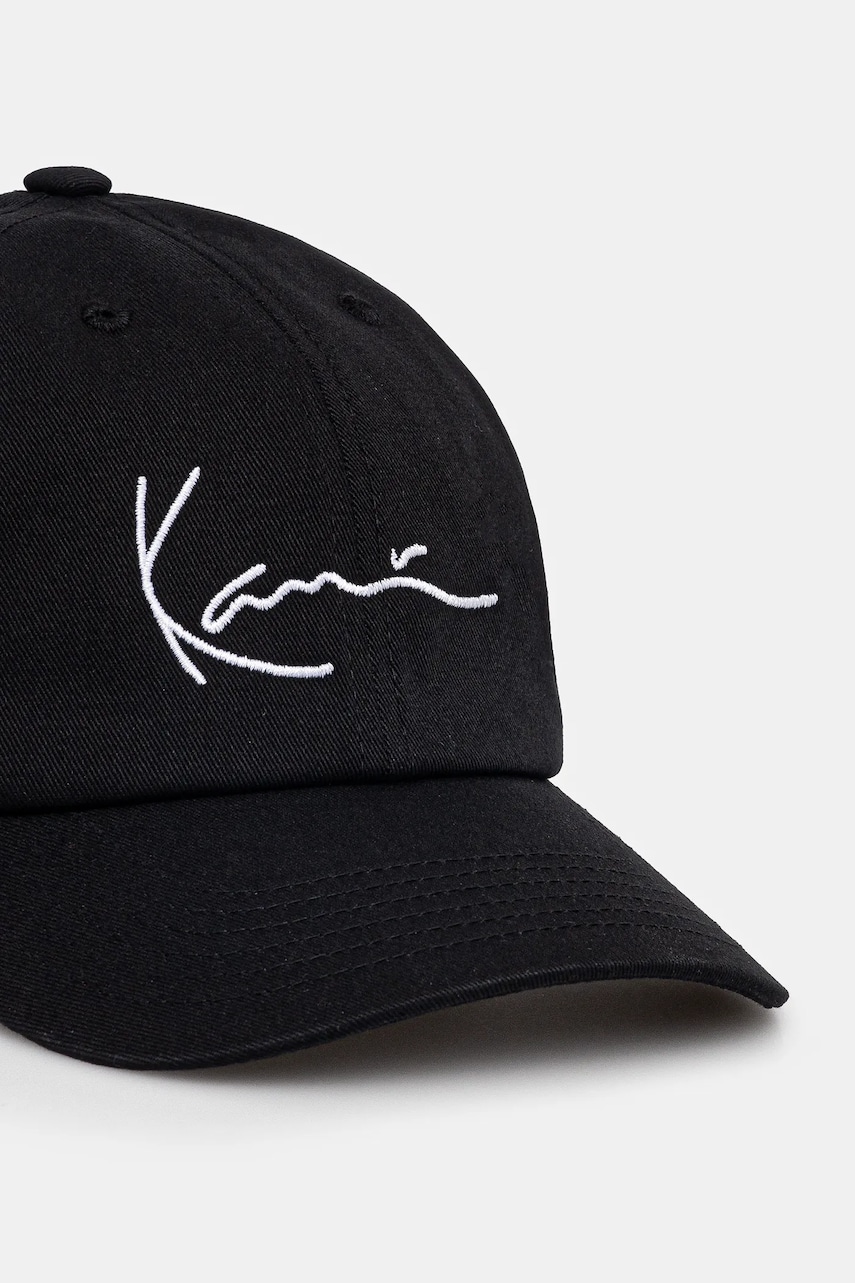 Хлопковая кепка Karl Kani цвет чёрный с аппликацией 7030246 Хлопковая кепка Karl Kani цвет чёрный с аппликацией 7030246