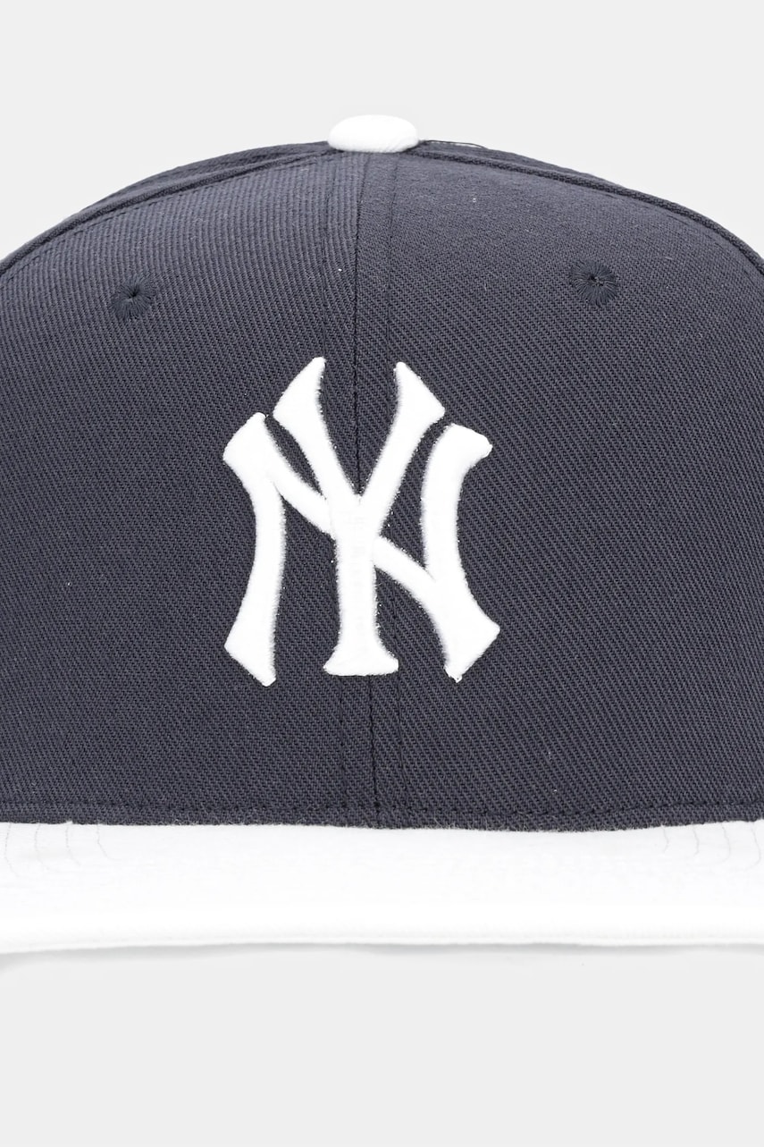 Кепка Nike New York Yankees цвет синий с аппликацией NB13-194N-NK-8KY Кепка Nike New York Yankees цвет синий с аппликацией NB13-194N-NK-8KY