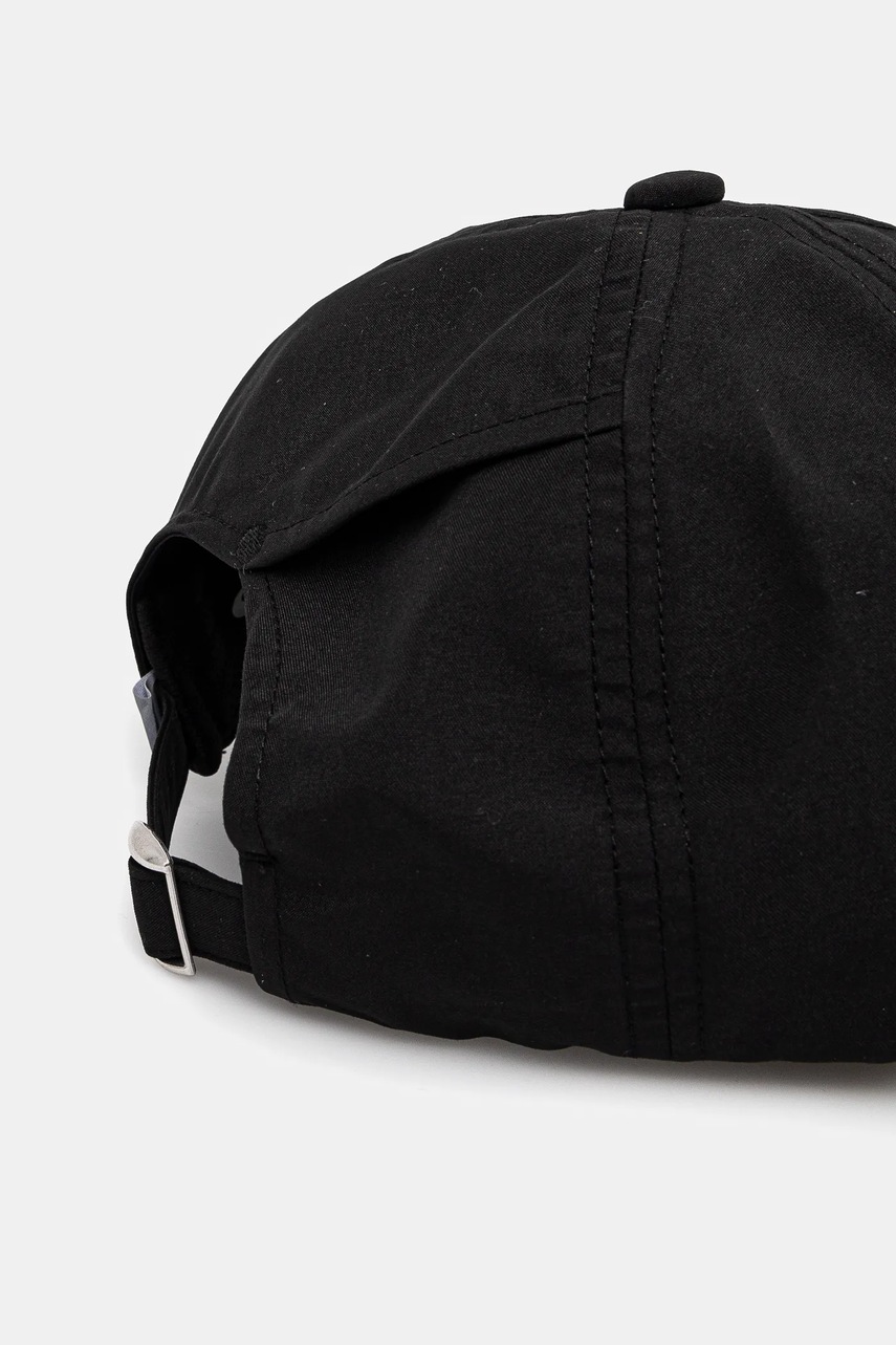 Кепка Asics цвет чёрный с аппликацией 3013B095 Кепка Asics цвет чёрный с аппликацией 3013B095