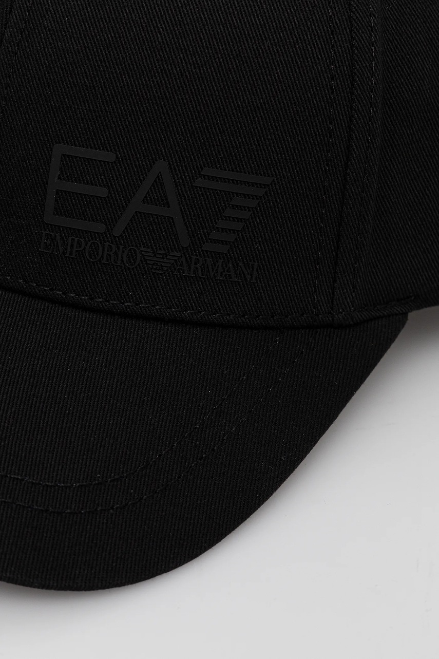 EA7 Emporio Armani čiapka so šiltom bavlnená