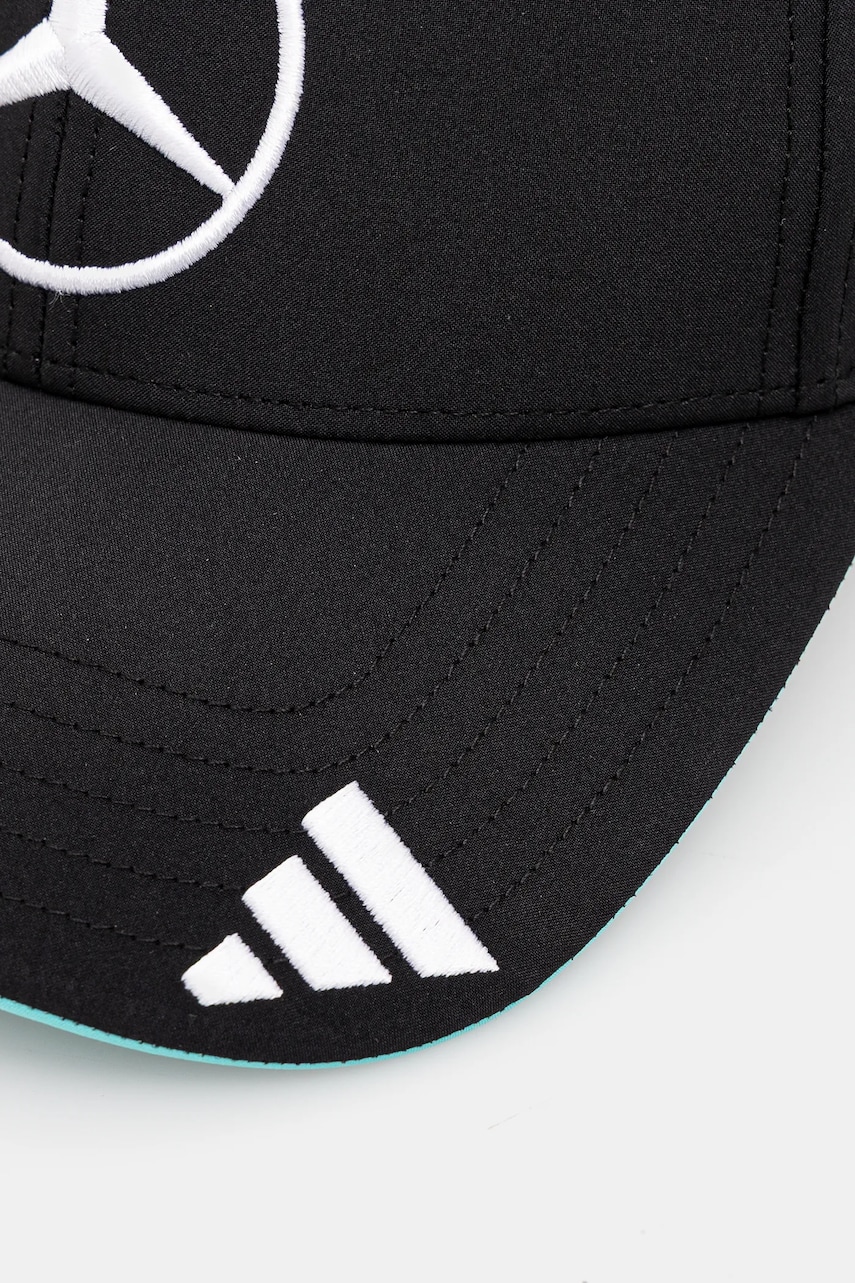 Кепка adidas x Mercedes цвет чёрный с аппликацией JW6267 Кепка adidas x Mercedes цвет чёрный с аппликацией JW6267