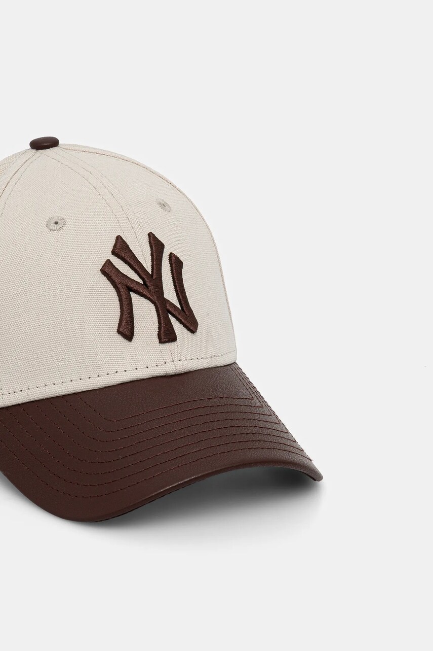 Хлопковая кепка New Era цвет бежевый с аппликацией 60595387 Хлопковая кепка New Era цвет бежевый с аппликацией 60595387