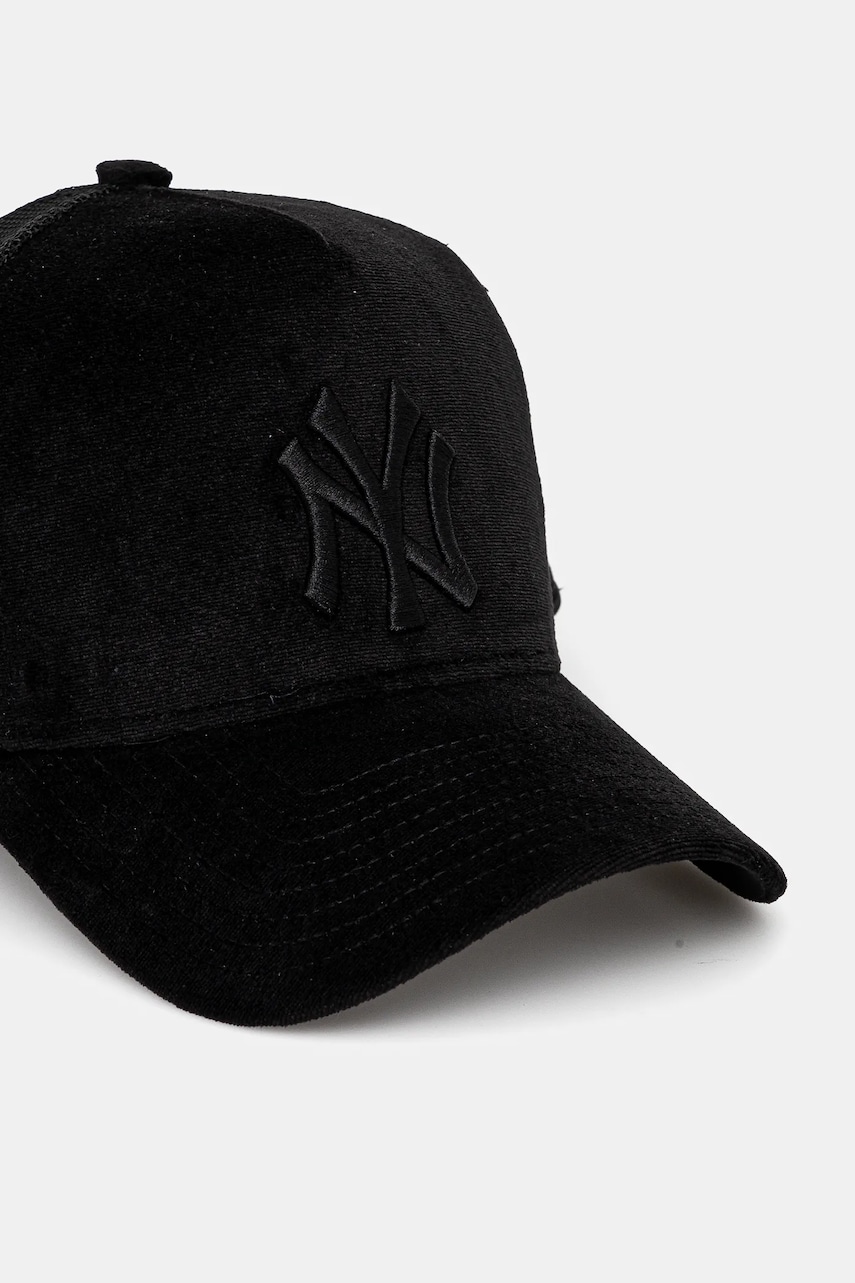 Кепка New Era цвет чёрный с аппликацией 60595360 Кепка New Era цвет чёрный с аппликацией 60595360