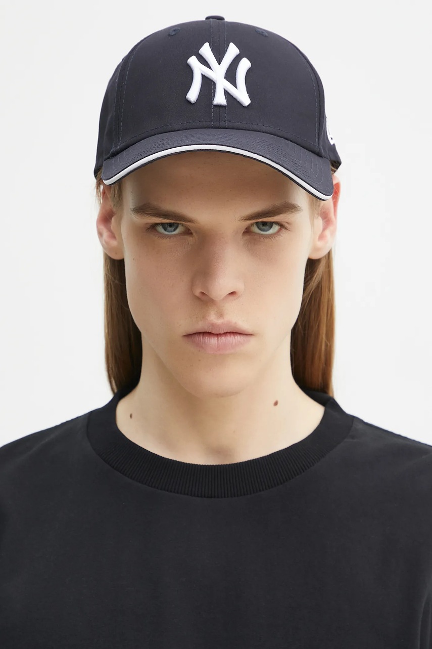 Kšiltovka New Era Microfibre 940 NYY tmavomodrá barva, s aplikací, 60595182