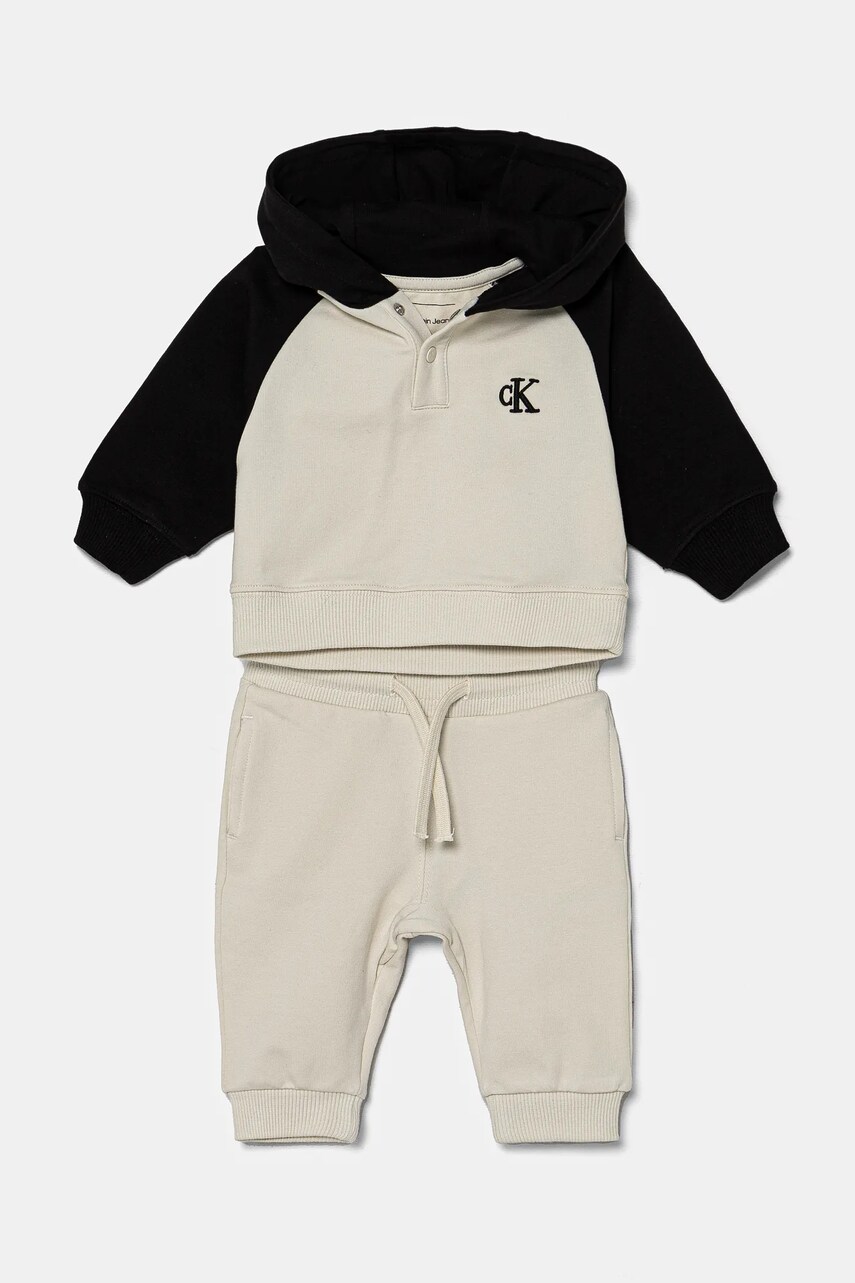 Levně Dětská tepláková souprava Calvin Klein Jeans béžová barva, IN0IN00263