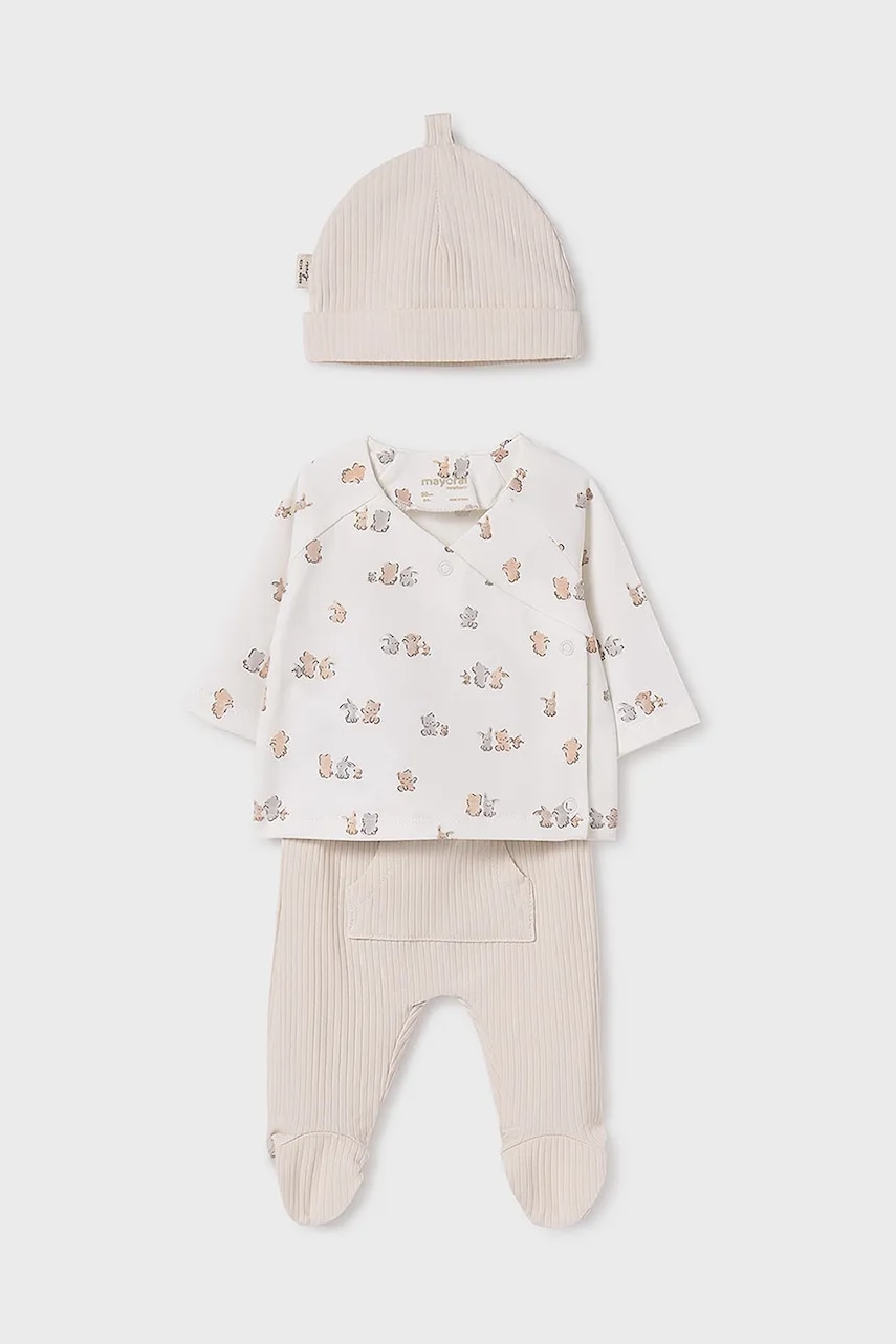 Комплект для младенцев Mayoral Newborn цвет бежевый 9906 Комплект для младенцев Mayoral Newborn цвет бежевый 9906