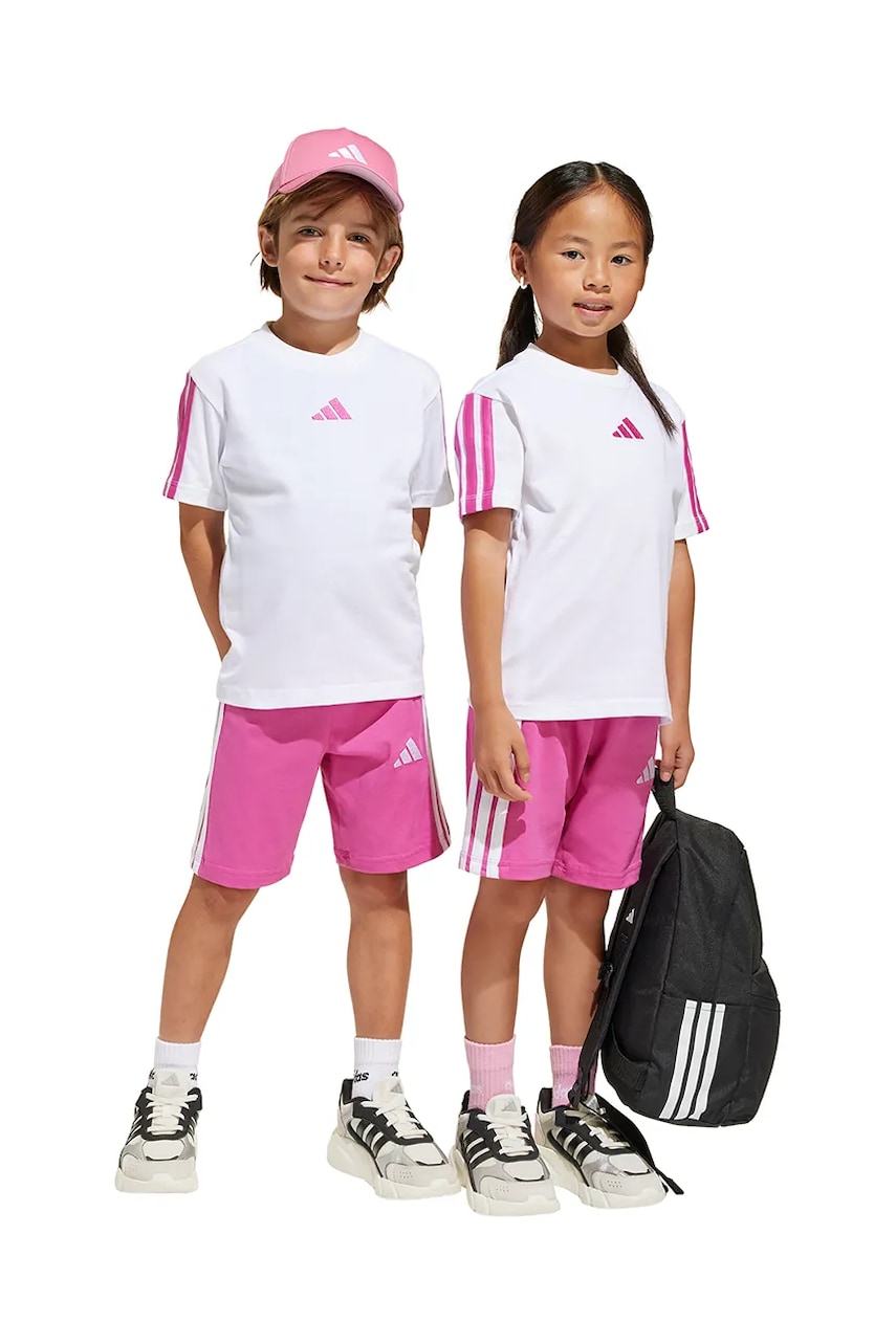 Levně Dětská bavlněná souprava adidas bílá barva, JC9620