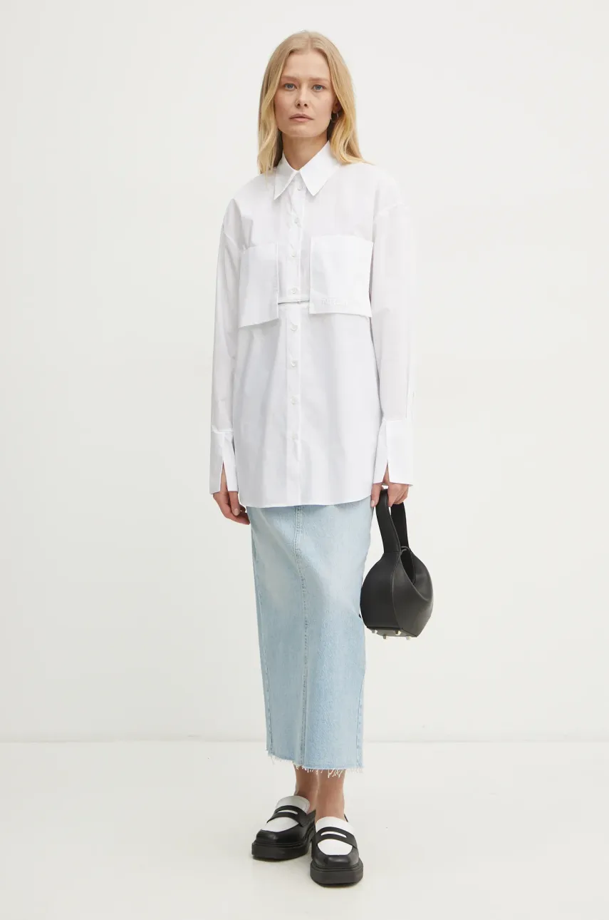 Хлопковая рубашка Patrizia Pepe женская цвет белый relaxed классический воротник 8C0737 AH74 Хлопковая рубашка Patrizia Pepe женская цвет белый relaxed классический воротник 8C0737 AH74
