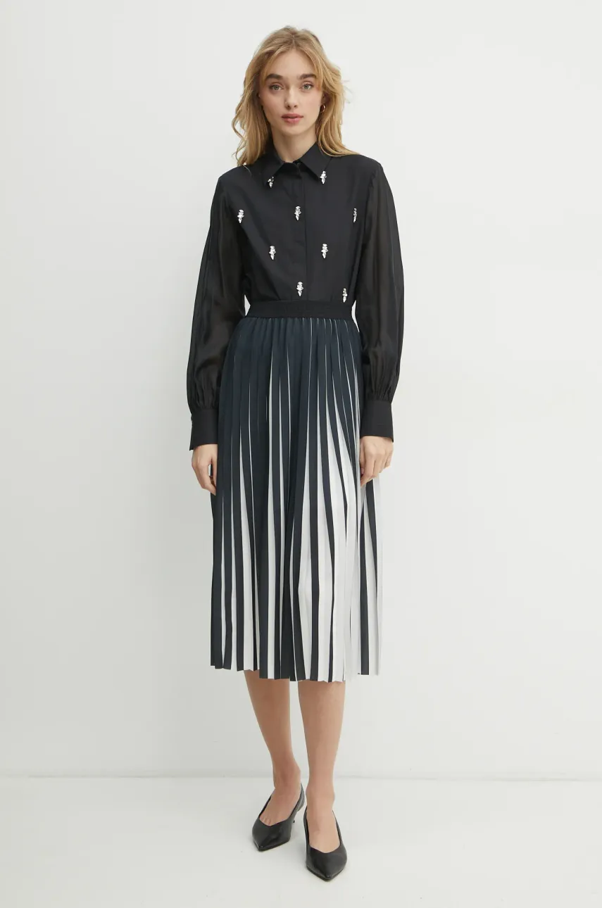 Рубашка Karl Lagerfeld женская цвет чёрный regular классический воротник A1W11014 Рубашка Karl Lagerfeld женская цвет чёрный regular классический воротник A1W11014