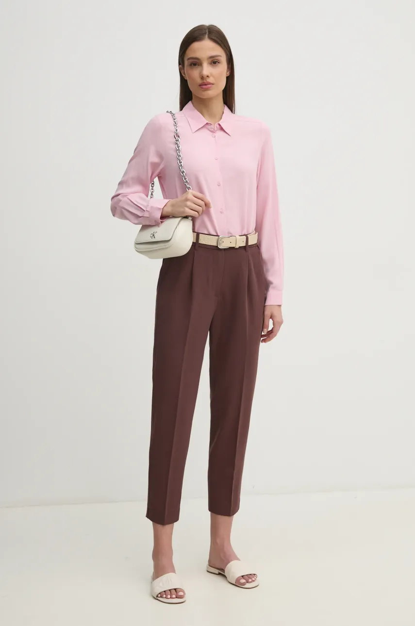 Рубашка United Colors of Benetton женская цвет розовый regular классический воротник 5WPWDQ0B0 Рубашка United Colors of Benetton женская цвет розовый regular классический воротник 5WPWDQ0B0