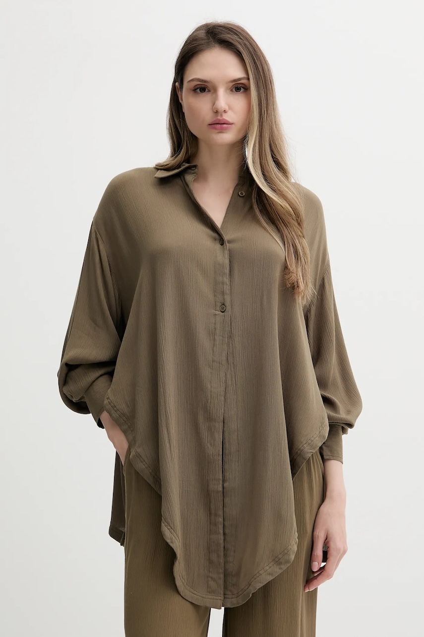 Levně Košile Guess NOEMI dámská, zelená barva, relaxed, s klasickým límcem, E5GH03 WH5E0