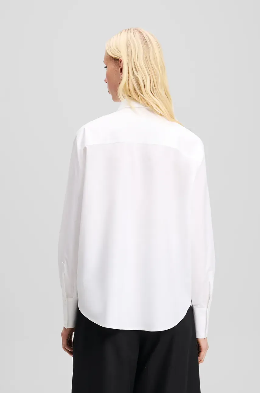 Хлопковая рубашка Karl Lagerfeld женская цвет белый regular классический воротник A2W11011 Хлопковая рубашка Karl Lagerfeld женская цвет белый regular классический воротник A2W11011