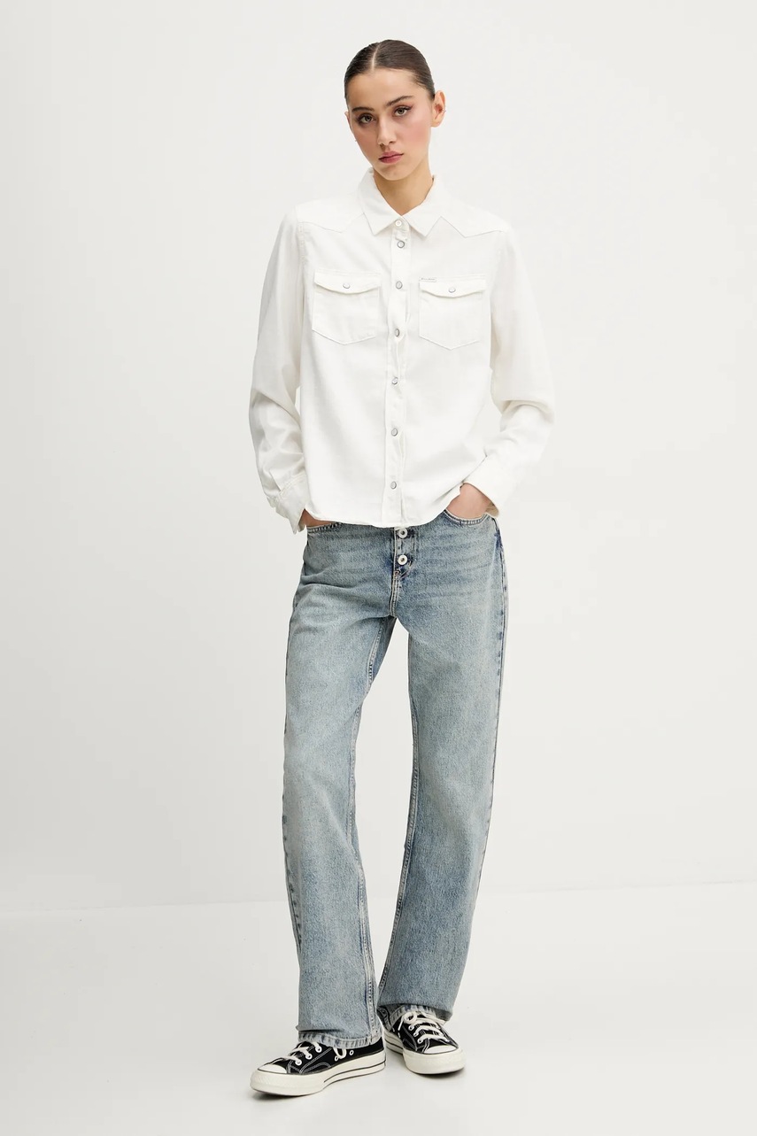 Джинсовая рубашка Guess Jeans женская цвет белый regular классический воротник W5GH35 D5NW1