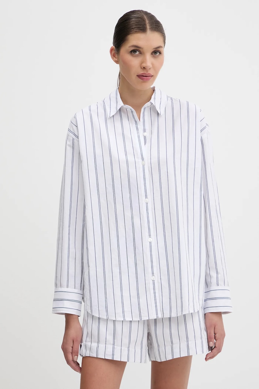 Abercrombie & Fitch cămașă din bumbac culoarea alb, cu guler clasic, relaxed, KI140-5150