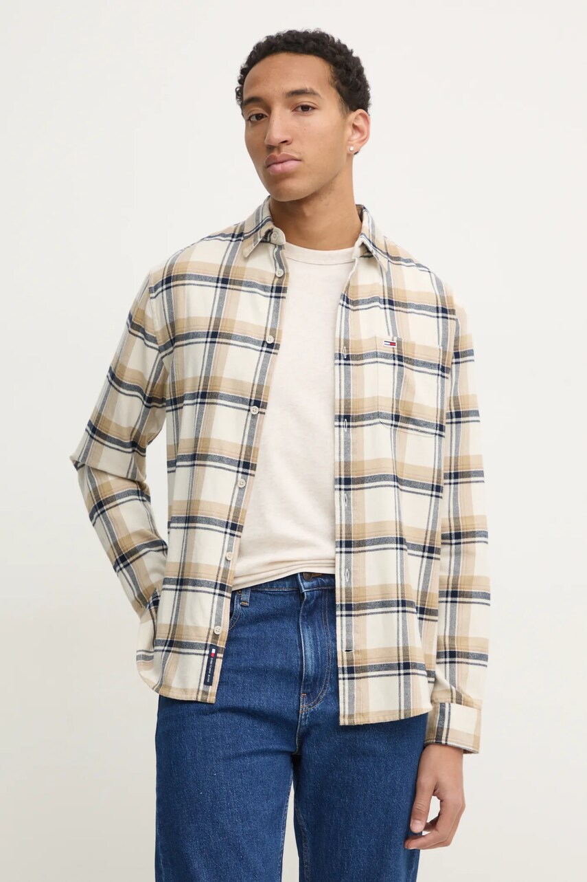 Tommy Jeans camasa barbati, culoarea bej, cu guler clasic, regular, DM0DM20670 Tommy Jeans camasa barbati, culoarea bej, cu guler clasic, regular, DM0DM20670