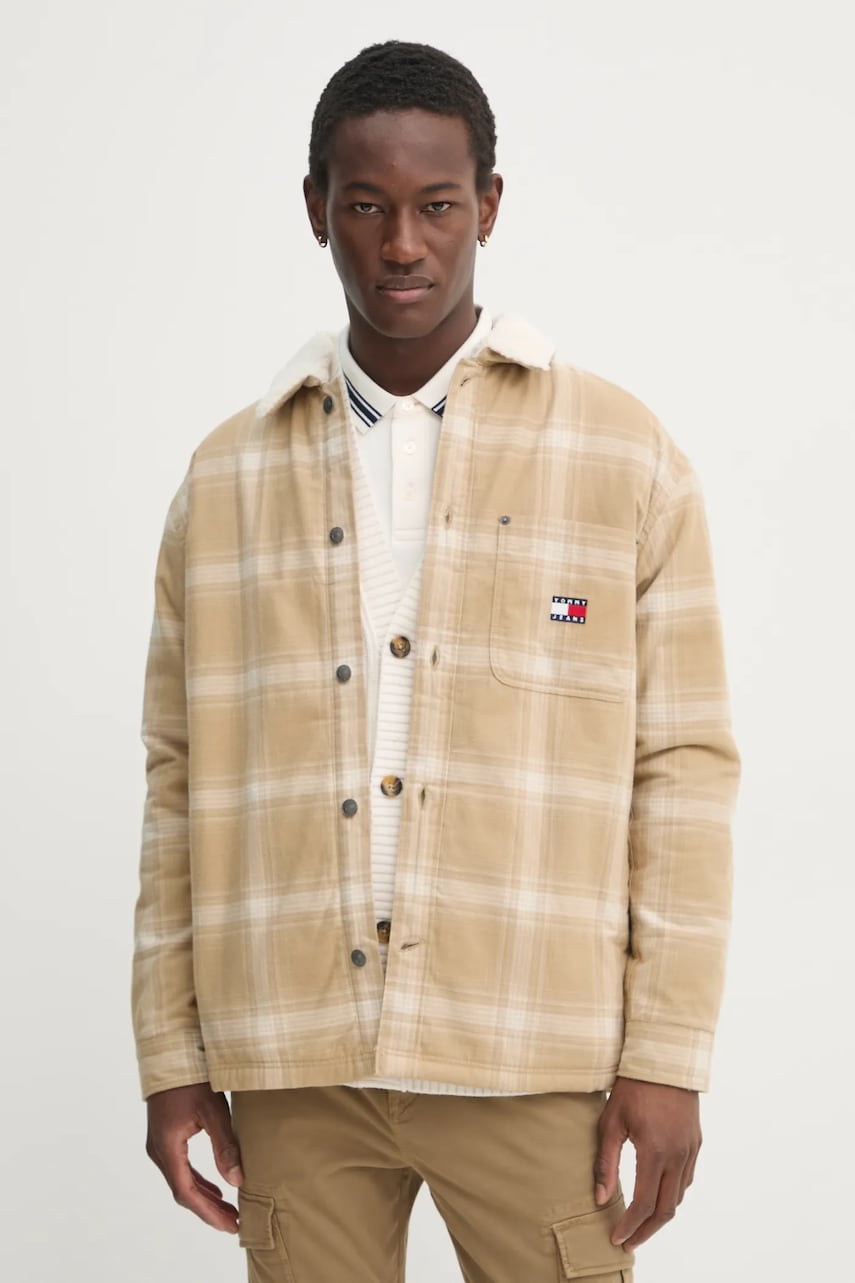 Tommy Jeans geaca barbati, culoarea bej, de tranzitie, DM0DM20241 Tommy Jeans geaca barbati, culoarea bej, de tranzitie, DM0DM20241