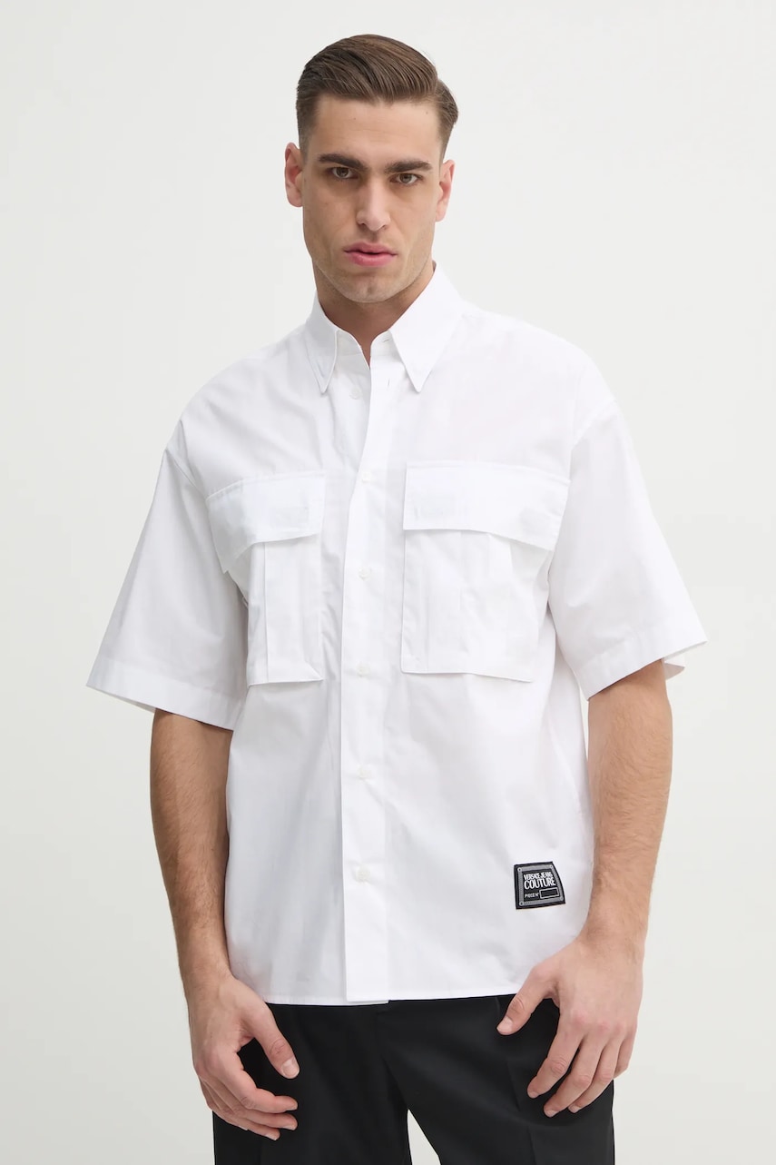 Versace Jeans Couture camasa din bumbac barbati, culoarea alb, cu guler button-down, relaxed, 78GAL223 N0132 Versace Jeans Couture camasa din bumbac barbati, culoarea alb, cu guler button-down, relaxed, 78GAL223 N0132