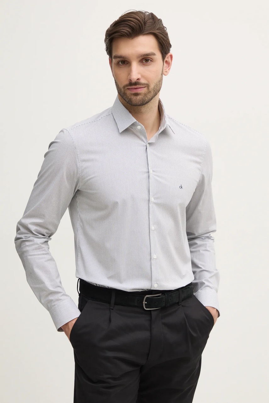 

Риза Calvin Klein мъжка в сиво с кройка по тялото с класическа яка K10K114301, Сив