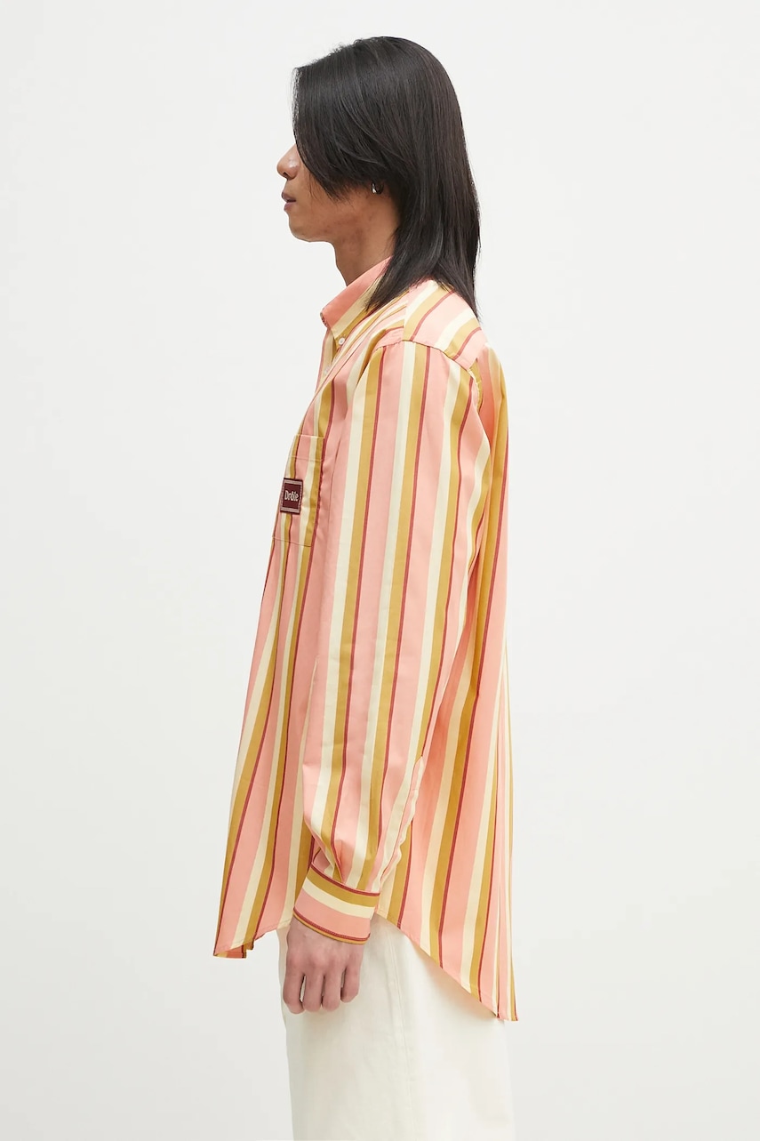 Хлопковая рубашка Drôle de Monsieur La Chemise Rayee мужская цвет оранжевый regular воротник button-down G-SH208-CO117-CR Хлопковая рубашка Drôle de Monsieur La Chemise Rayee мужская цвет оранжевый regular воротник button-down G-SH208-CO117-CR