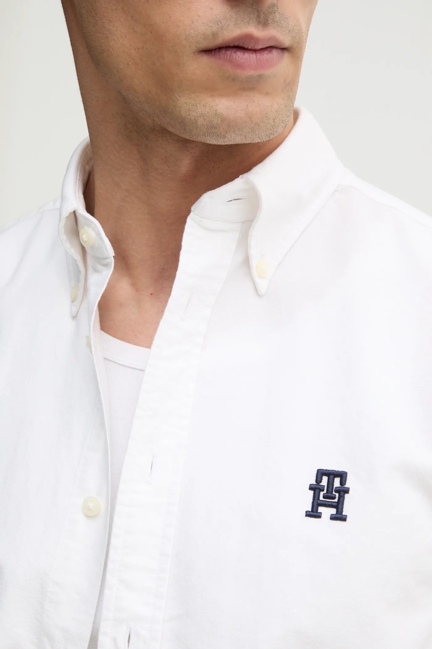 Сорочка Tommy Hilfiger чоловіча колір білий regular комір button-down MW0MW39235 