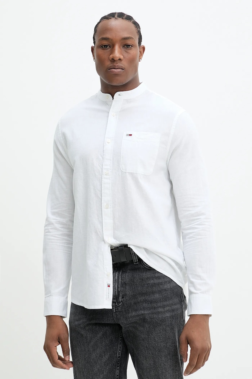 Tommy Jeans cămașă din amestec de in bărbați, culoarea alb, regular, DM0DM20876 Tommy Jeans cămașă din amestec de in bărbați, culoarea alb, regular, DM0DM20876