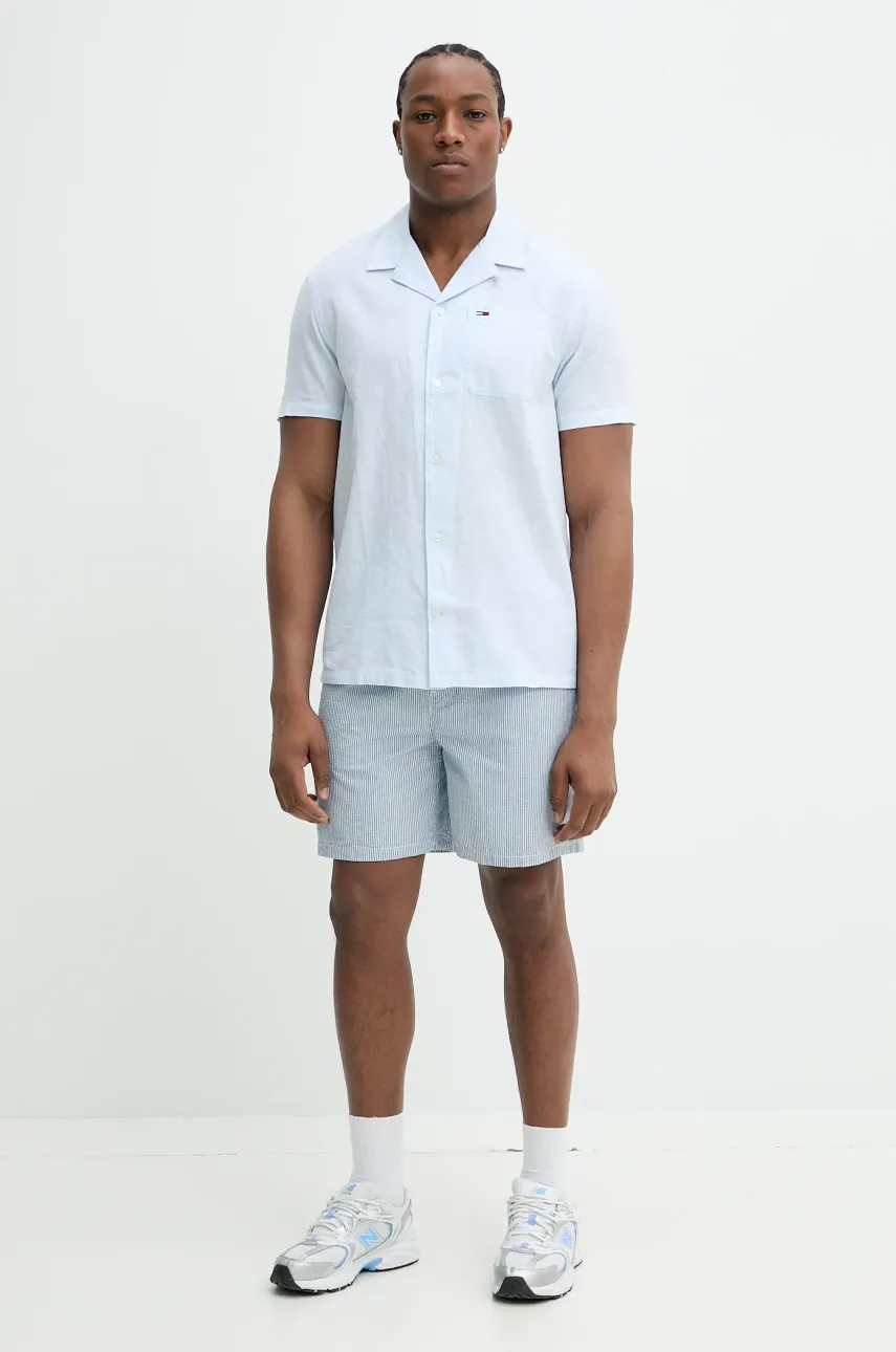 Рубашка с примесью льна Tommy Jeans мужская regular воротник button-down DM0DM20895 Рубашка с примесью льна Tommy Jeans мужская regular воротник button-down DM0DM20895
