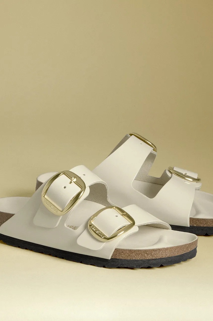 Шкіряні шльопанці Birkenstock Arizona Big Buckle жіночі колір бежевий 1026173 
