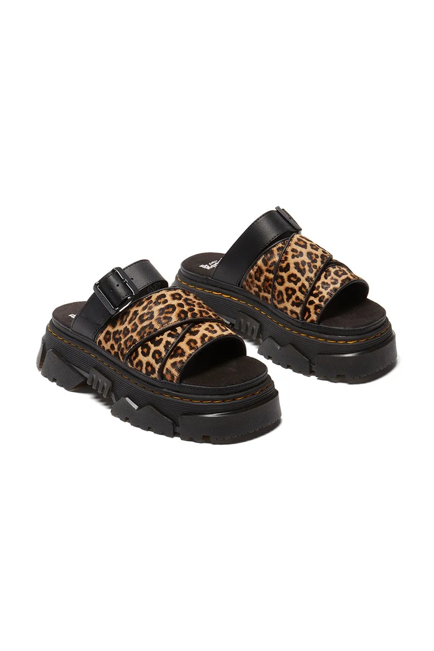 Шлепанцы Dr. Martens Mattison цвет чёрный на платформе DM41110200