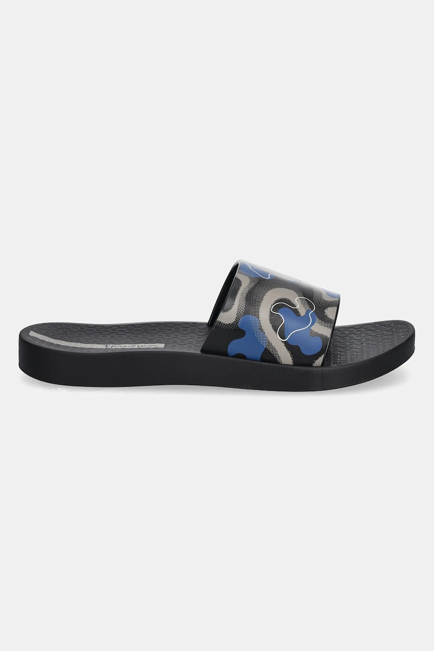 Детские шлепанцы Ipanema URBAN VI SLIDE KIDS цвет чёрный 83614.AY566 Детские шлепанцы Ipanema URBAN VI SLIDE KIDS цвет чёрный 83614.AY566