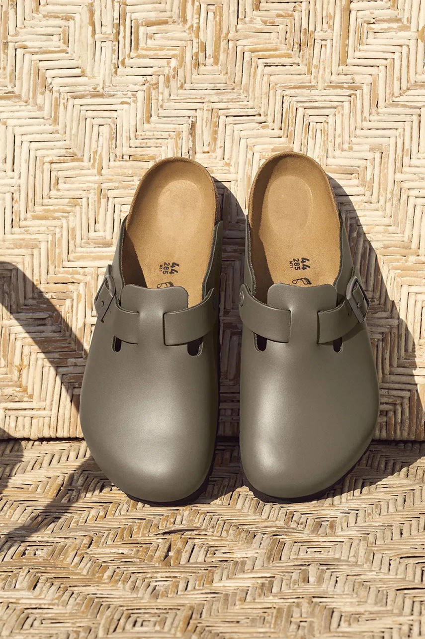 Шкіряні шльопанці Birkenstock Boston колір зелений 1029079 