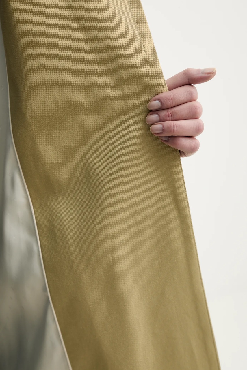 Тренч Gestuz жіночий колір зелений перехідний oversize 10910076 
