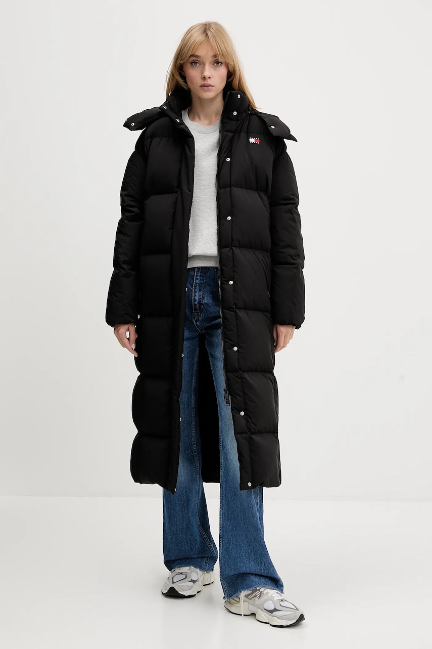 Tommy Jeans geacă de puf culoarea negru, de iarna, DW0DW21977