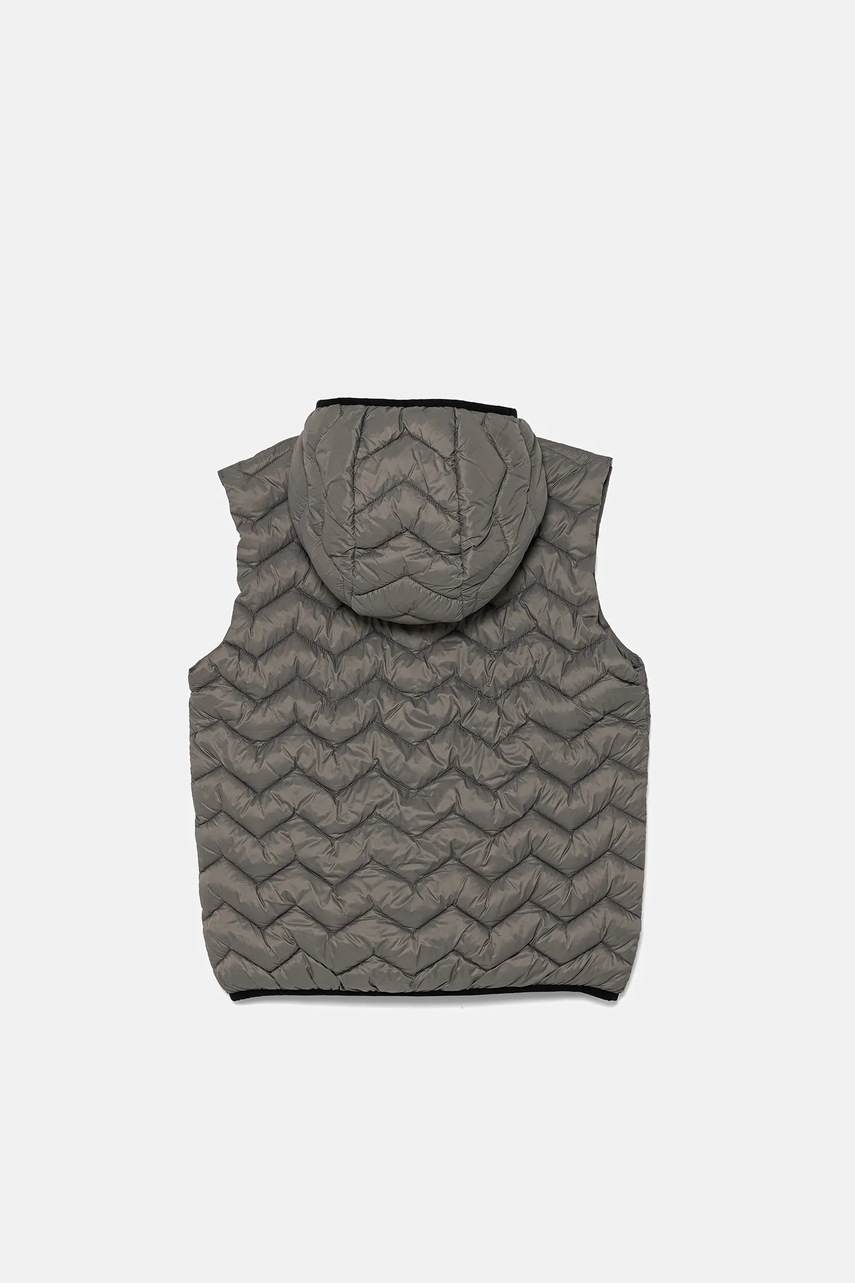 Детская безрукавка United Colors of Benetton цвет серый 2TWDCJ00R Детская безрукавка United Colors of Benetton цвет серый 2TWDCJ00R