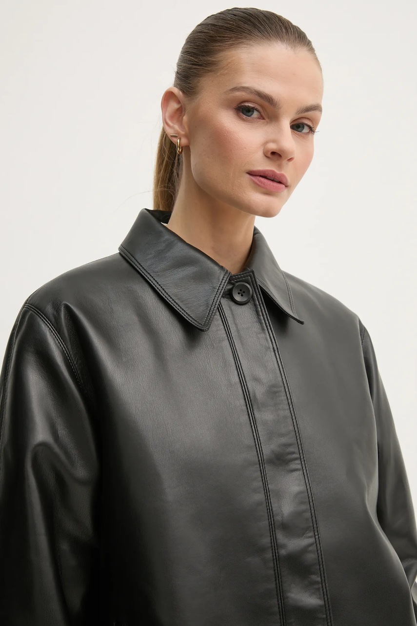 Куртка Calvin Klein жіноча колір чорний перехідна K20K208337 