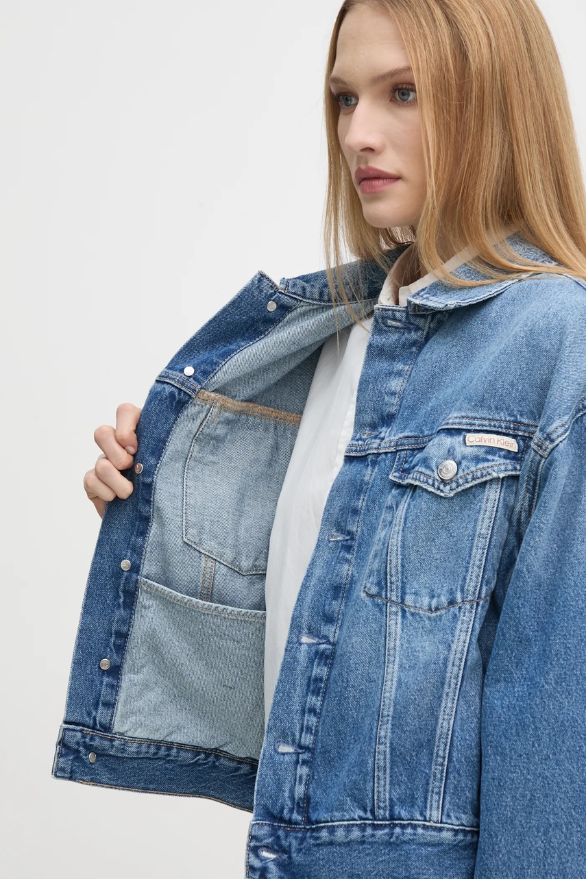 Джинсова куртка Calvin Klein Jeans жіноча перехідна oversize J20J224546 