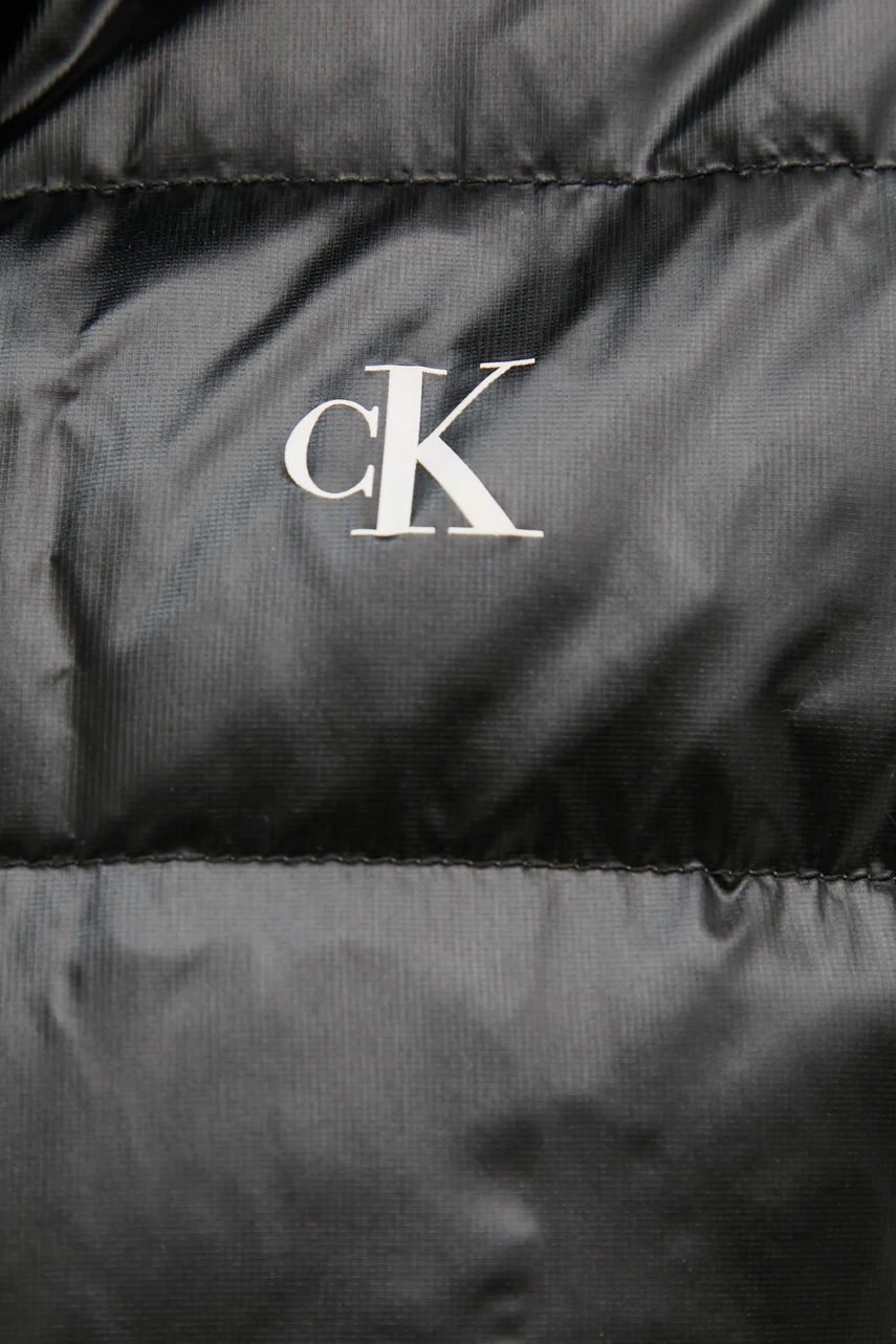 Куртка Calvin Klein Jeans жіноча колір чорний перехідна J20J224698 