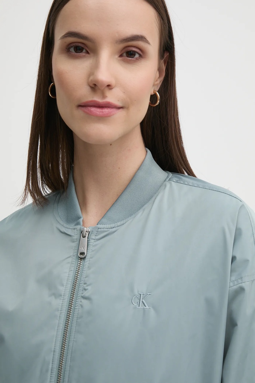 Куртка-бомбер Calvin Klein Jeans жіноча колір сірий перехідна oversize J20J224702 