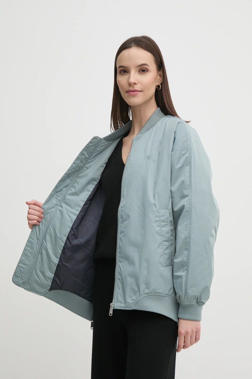 Куртка-бомбер Calvin Klein Jeans жіноча колір сірий перехідна oversize J20J224702 