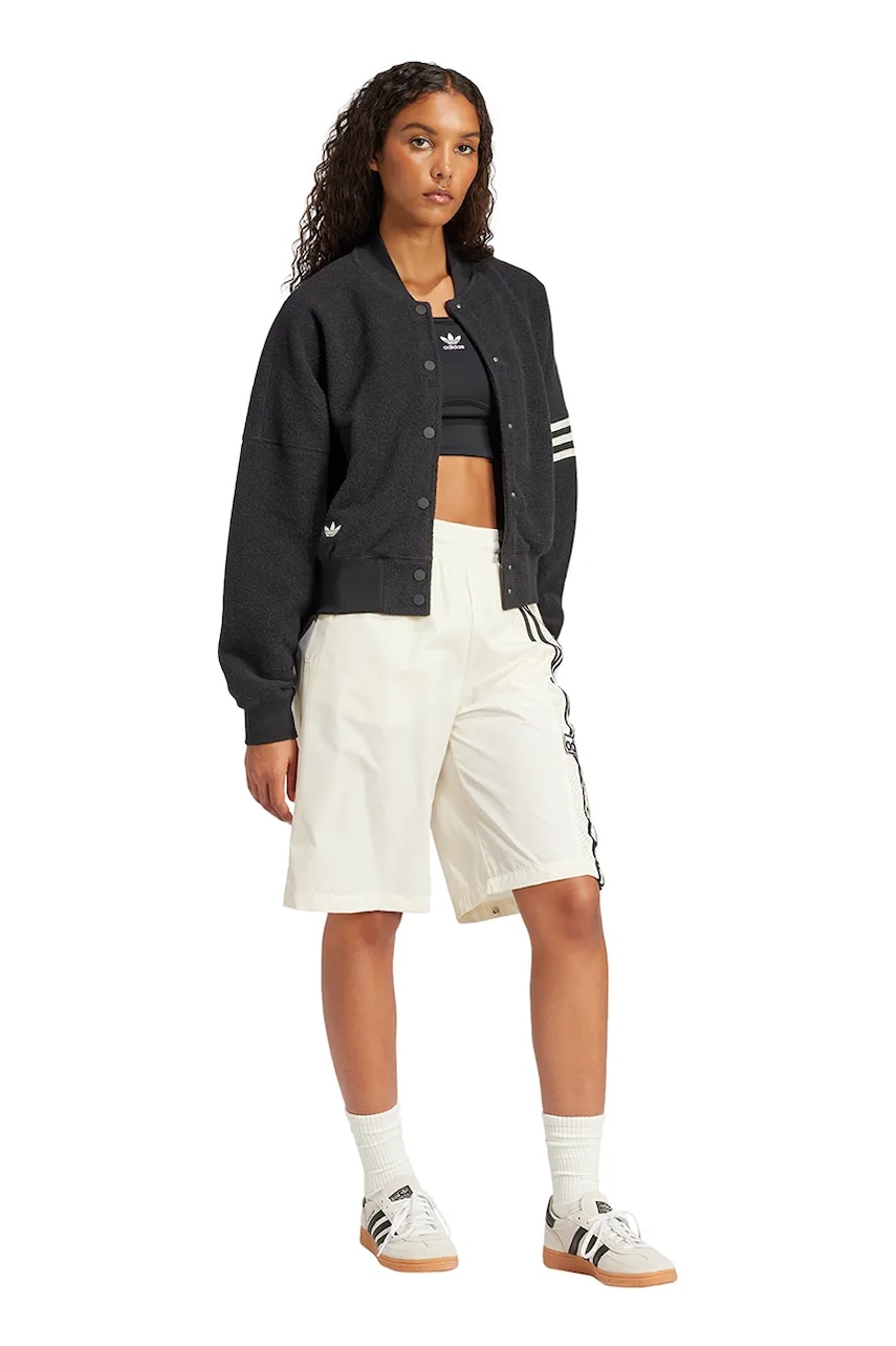 Куртка-бомбер adidas Originals NC BOMBER JKT женская цвет чёрный переходная JI8525 Куртка-бомбер adidas Originals NC BOMBER JKT женская цвет чёрный переходная JI8525
