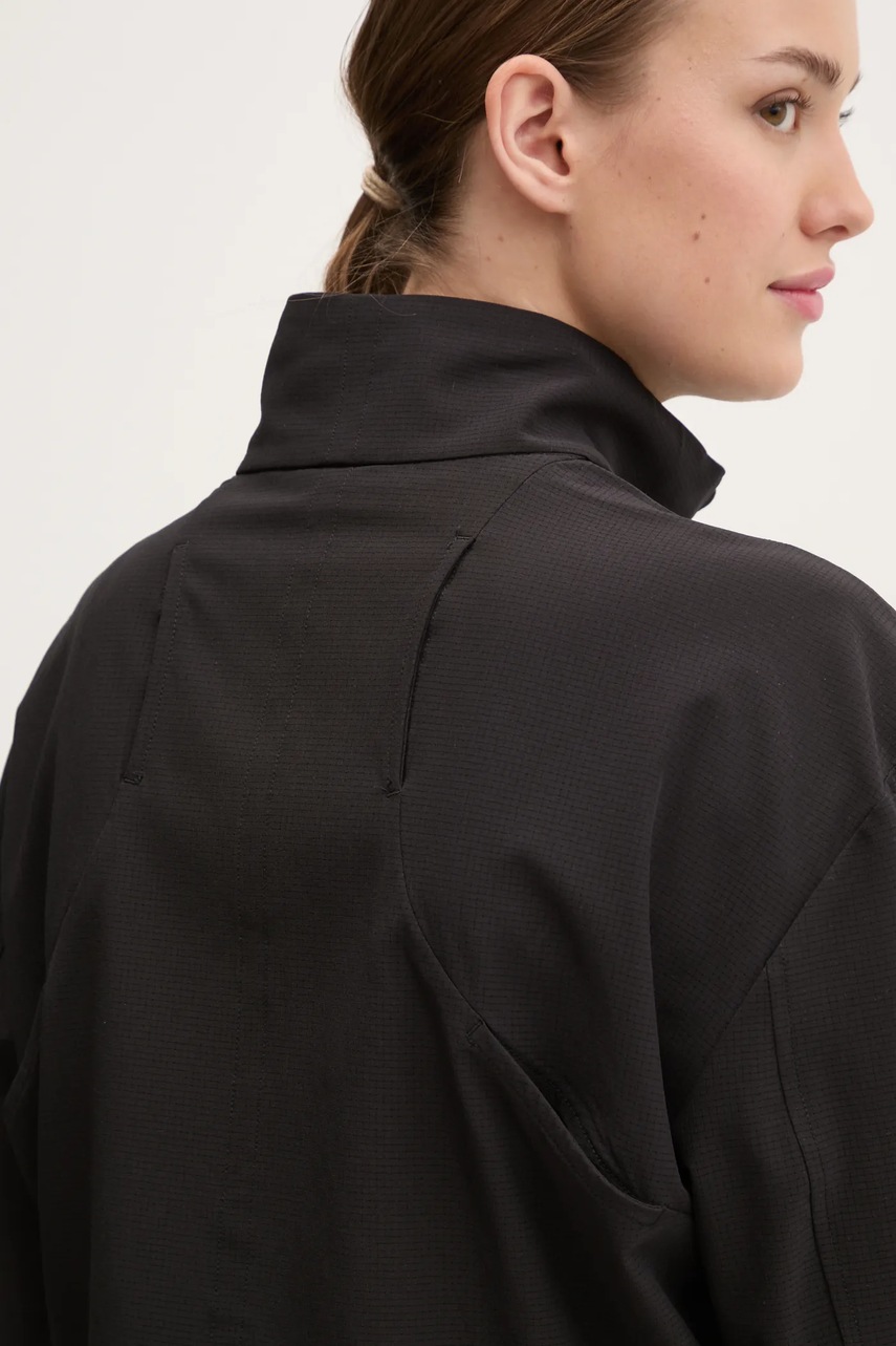 Σακάκι προπόνησης Calvin Klein Performance χρώμα: μαύρο, LVGWS5O502 φωτογραφία